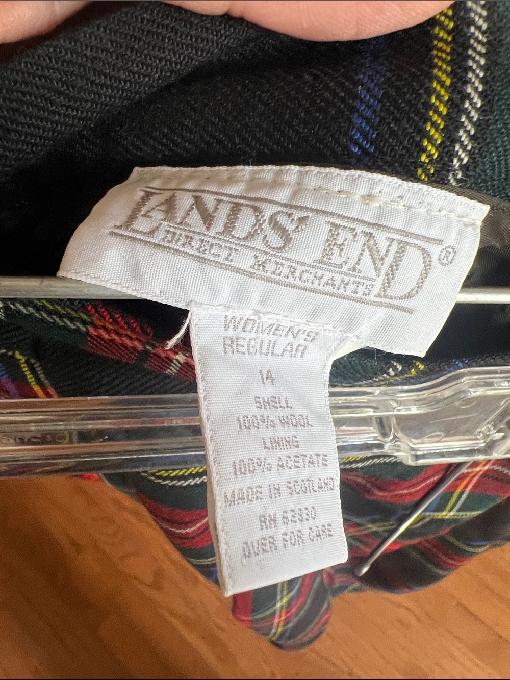 Lands End Classic Red and Black Tartan Wool Pleated Midi Skirt - Picture 3 of 3
